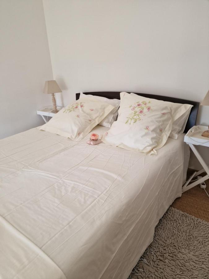 Bed and Breakfast Camelia Rouge Гранвиль Экстерьер фото